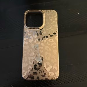 Barely used loopy case for iPhone 14 Pro Max.